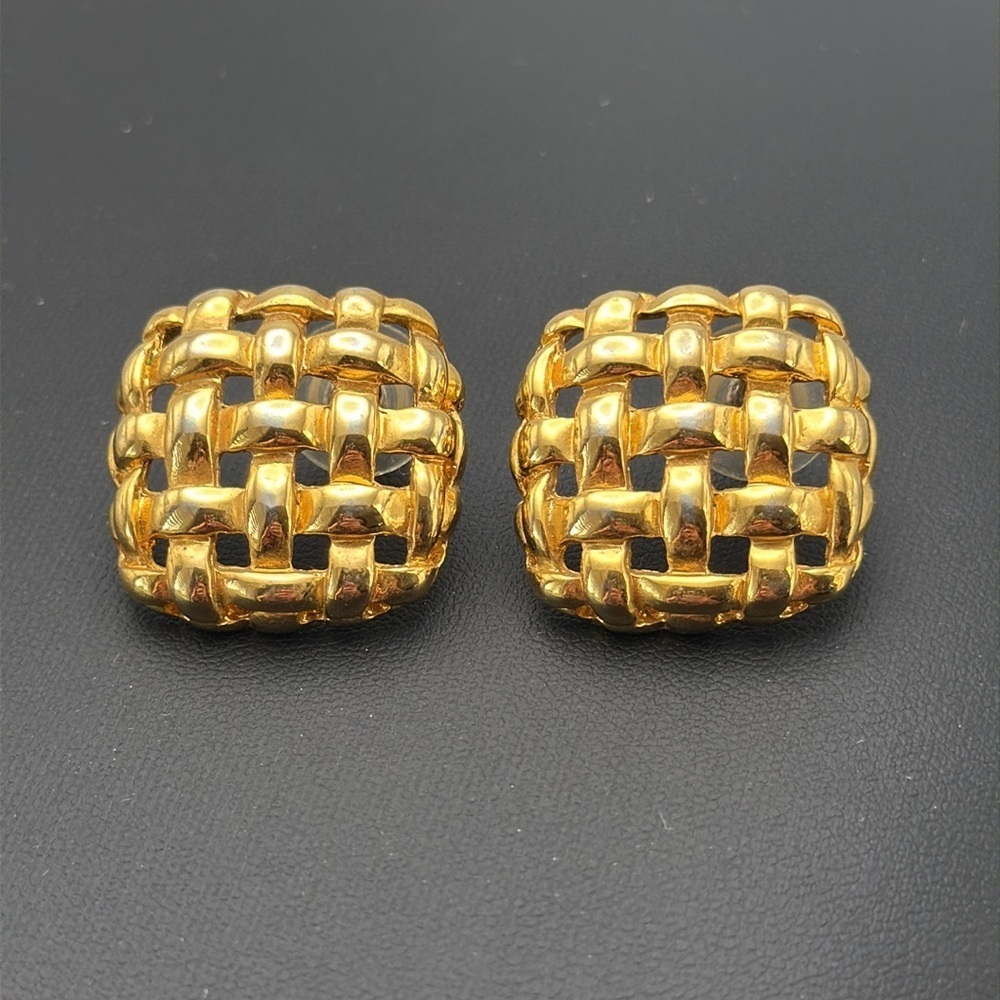 Gold tone square classic basket weave statement pierced earrings designer vibes